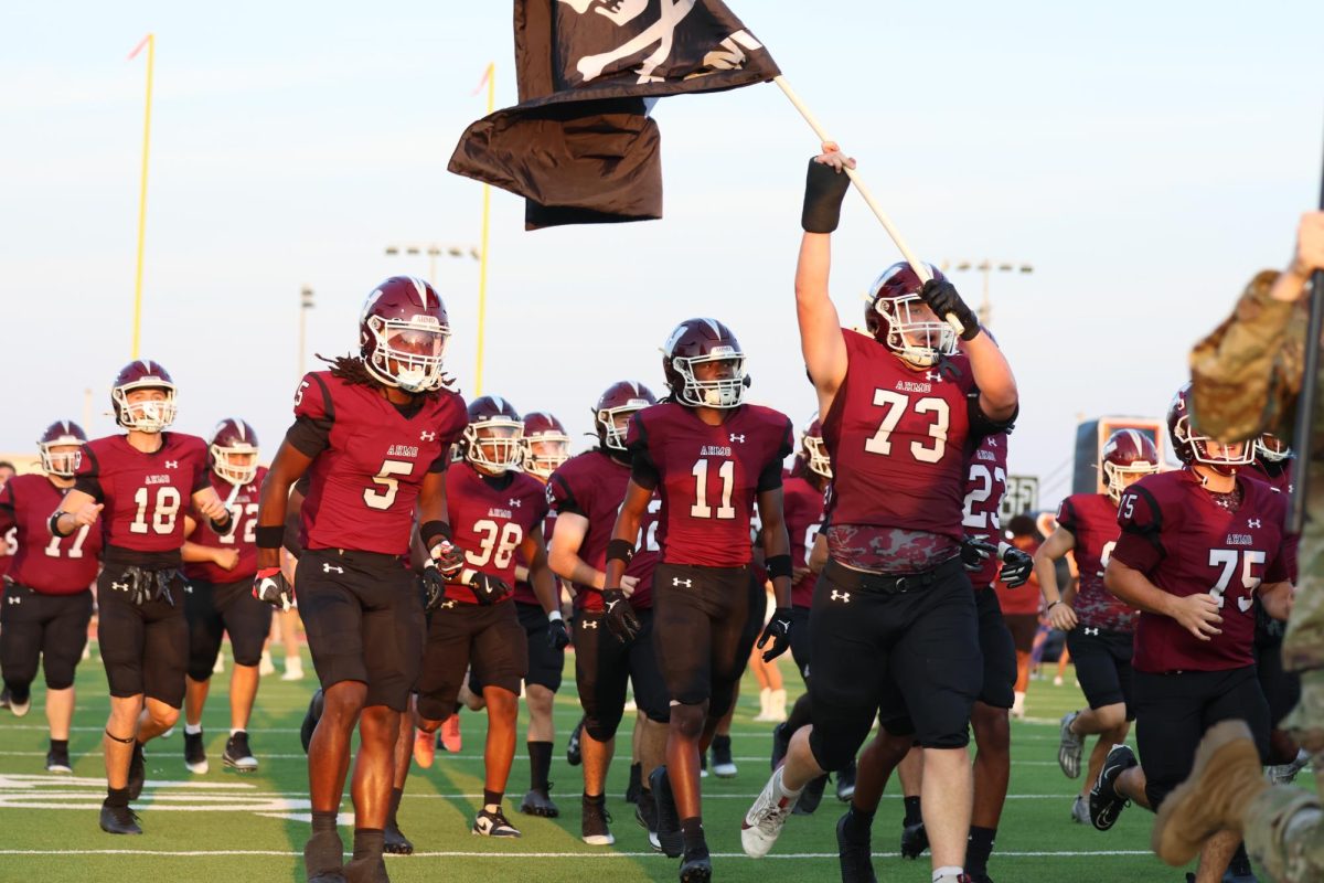 Pirates defeat Sachse in homecoming game